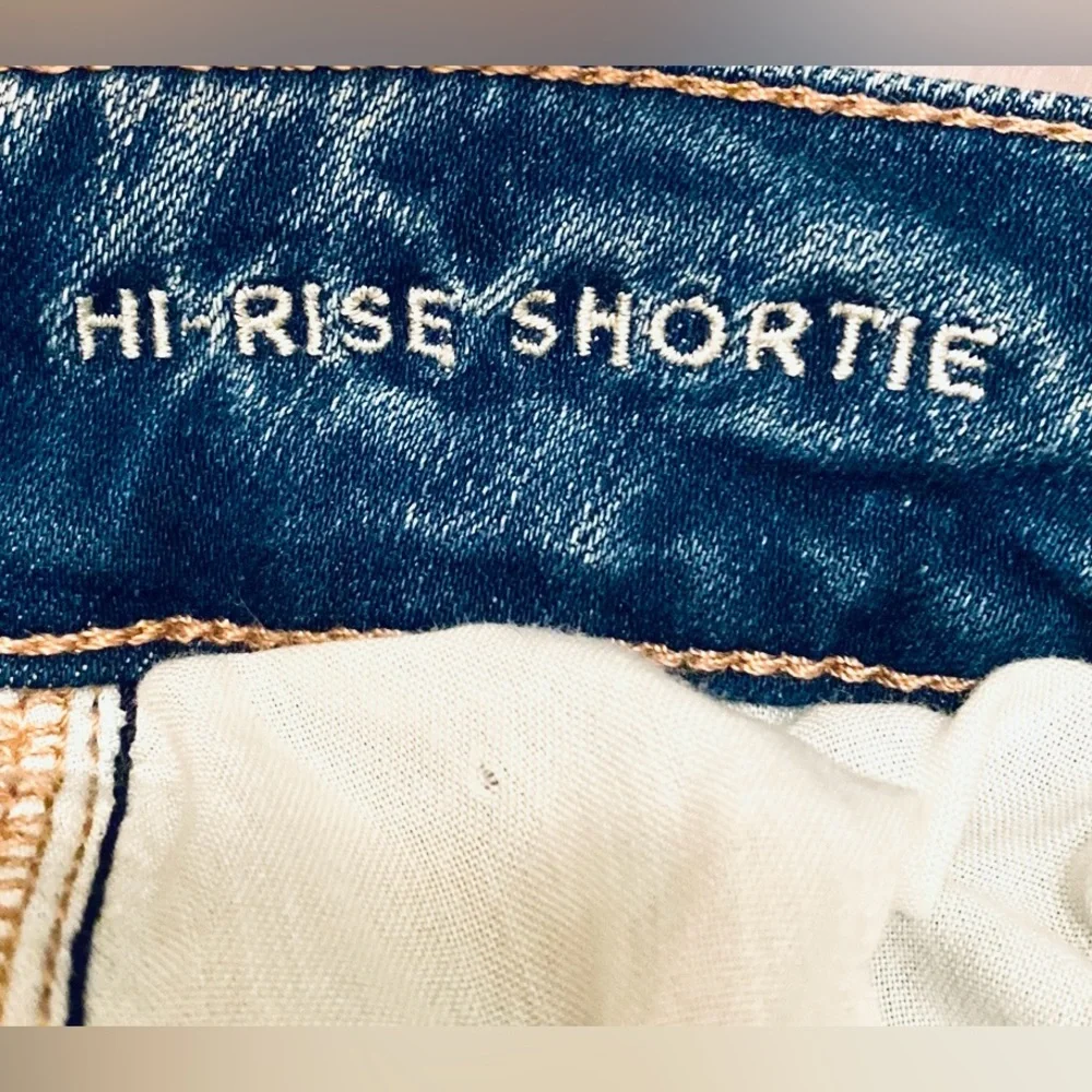 American Eagle Next Level Stretch HI-Rise Shortie SZ 4 Festival Boho Jean Shorts